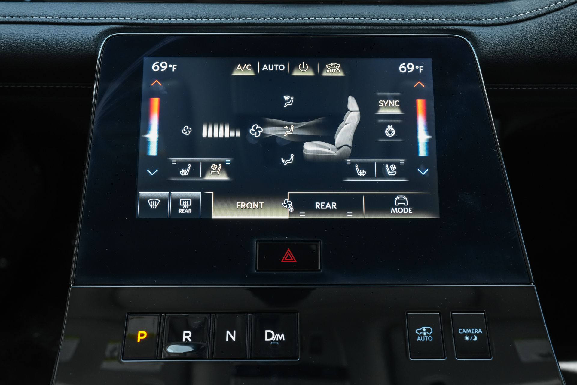 2025 Infiniti QX80 Luxe photo 10