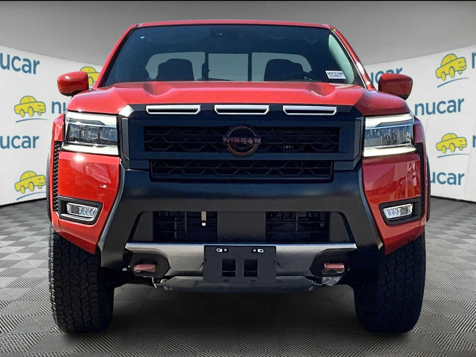 2025 Nissan Frontier Crew Cab PRO-4X photo 2