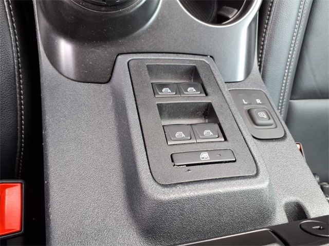 2021 Ford Bronco First Edition photo 12