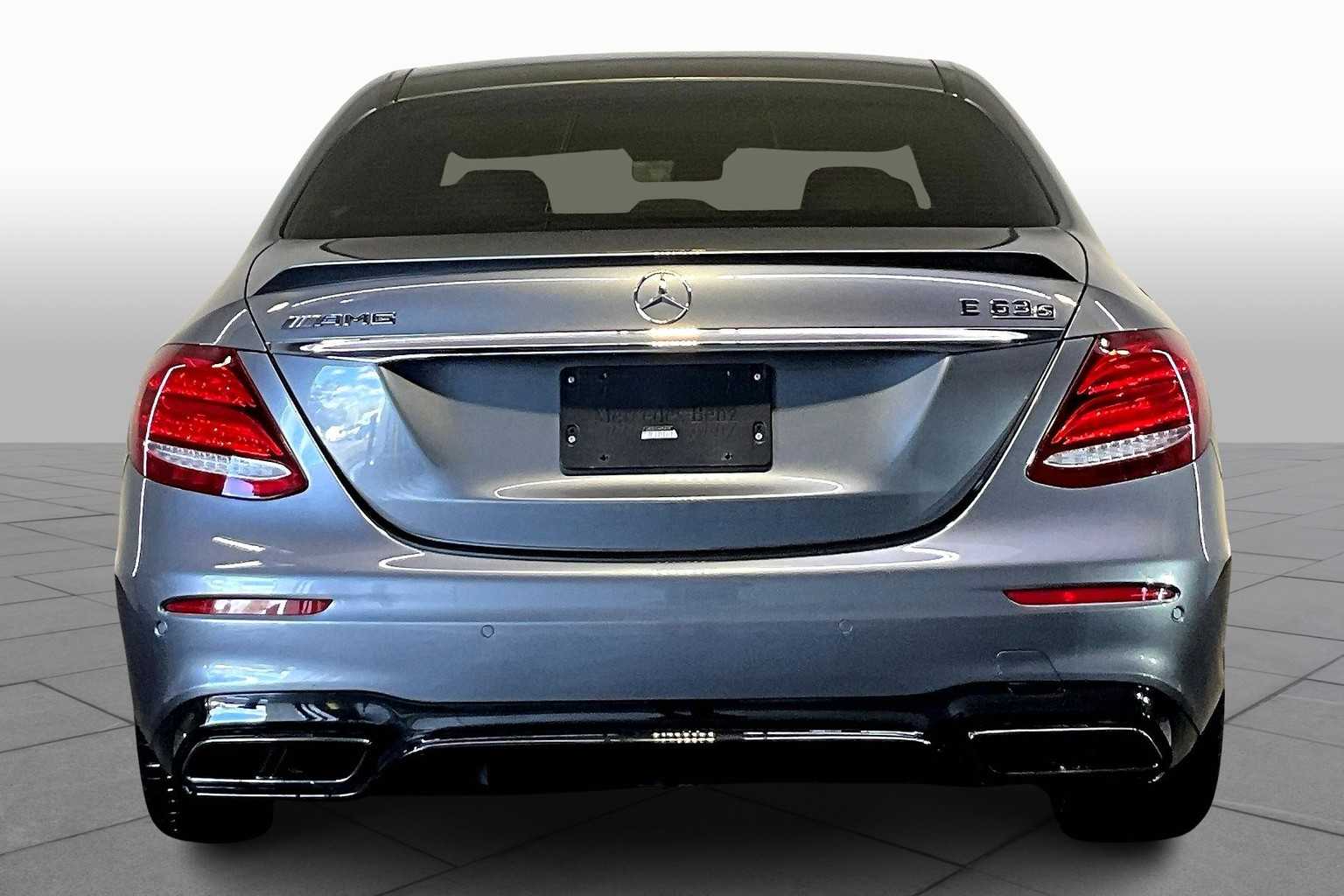 2019 Mercedes Benz E AMG 63 S photo 4