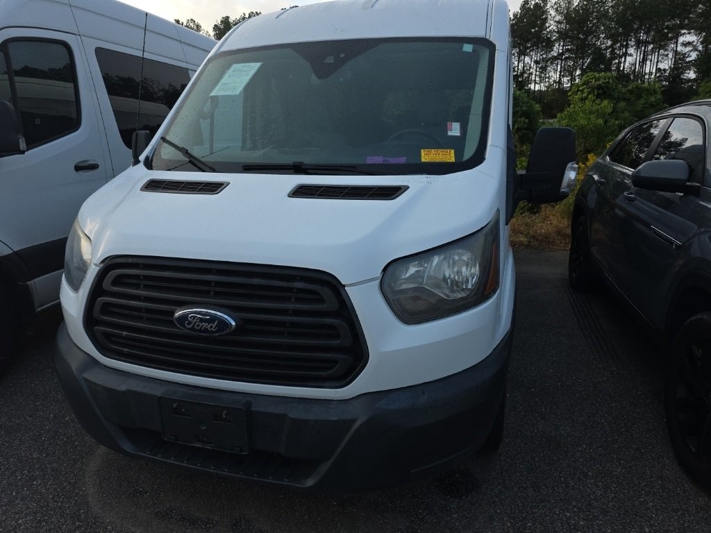 2017 Ford Transit photo 2