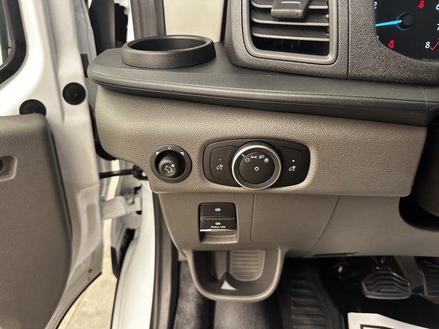 2025 Ford Transit Cargo Van photo 28