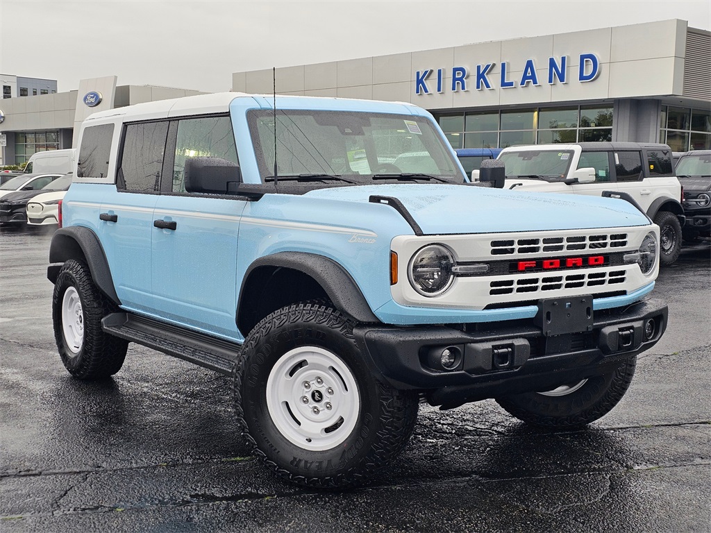 2025 Ford Bronco 4-Door Heritage Editon's photo