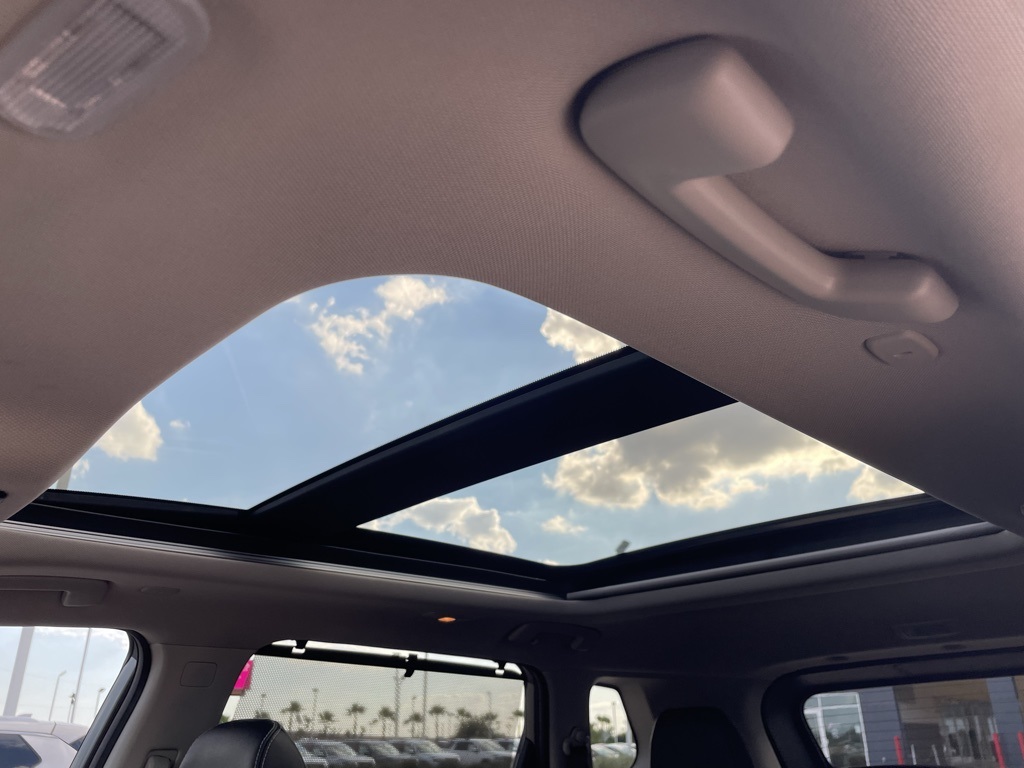 2023 Nissan Rogue SL photo 15