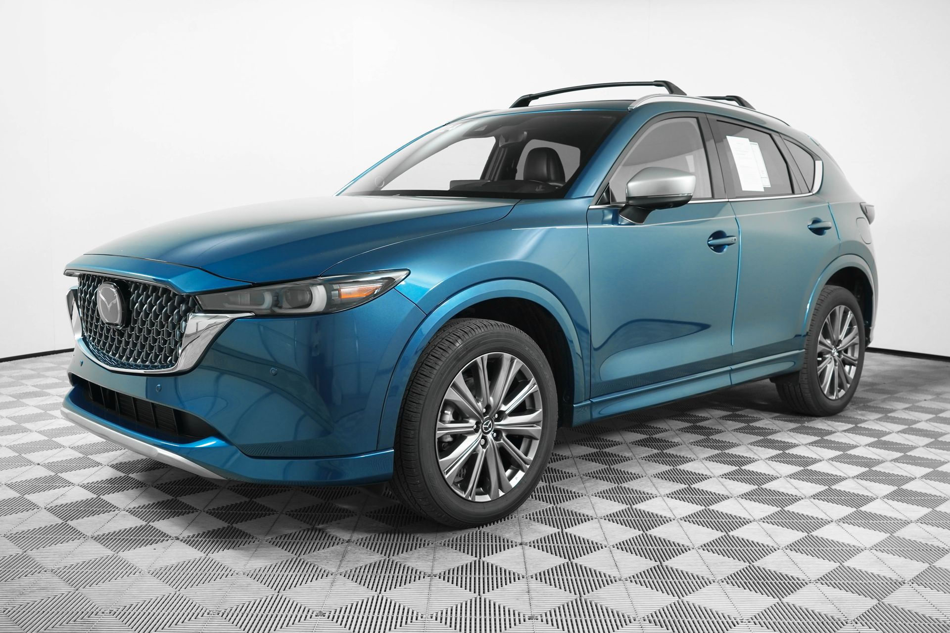 2024 Mazda CX-5 2.5 Turbo Signature photo 3