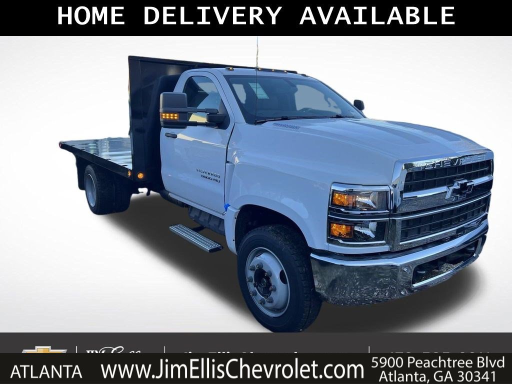 2024 Chevrolet Silverado 4500 Medium Duty Chassis Cab Work Truck's photo