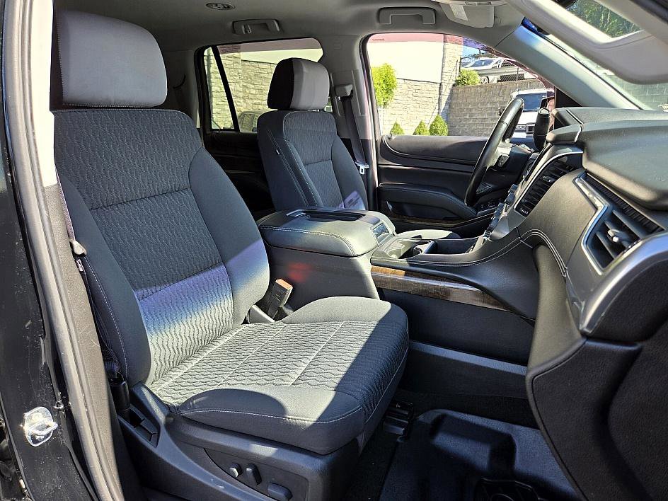 2017 Chevrolet Tahoe LS photo 16