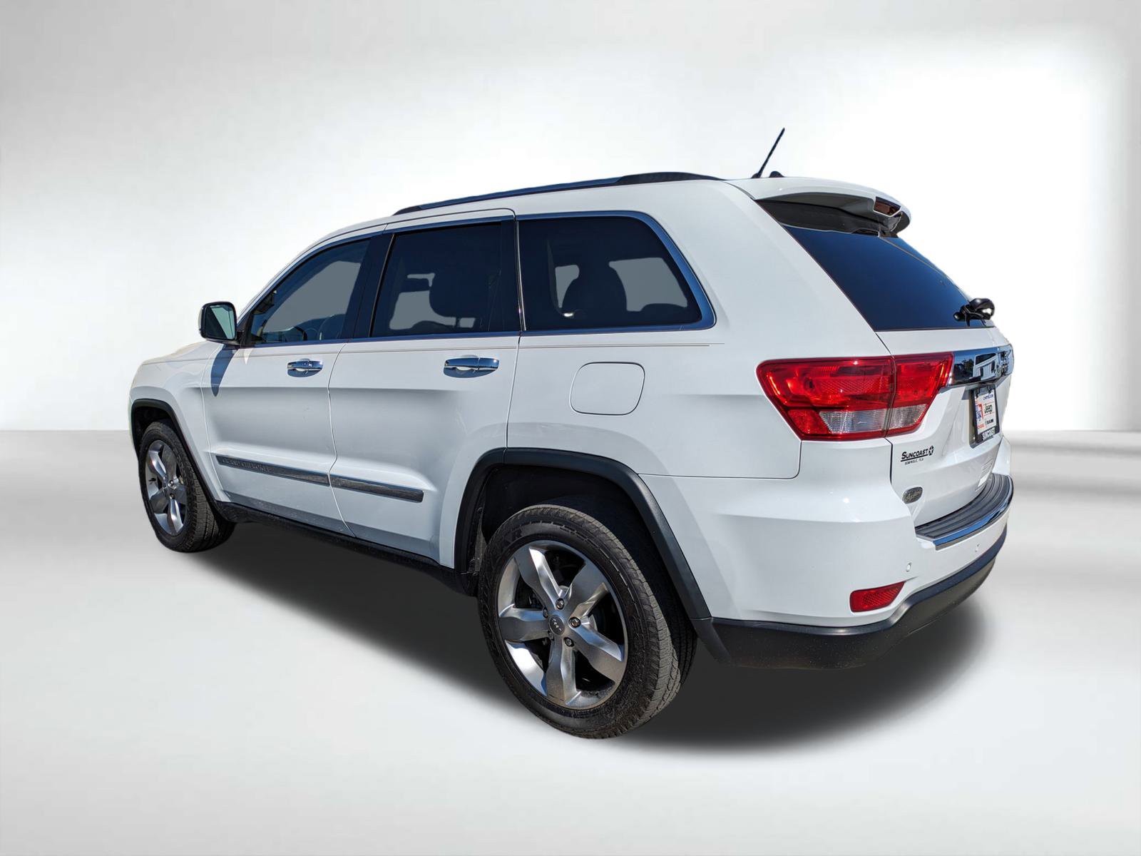 2013 Jeep Grand Cherokee Overland photo 6
