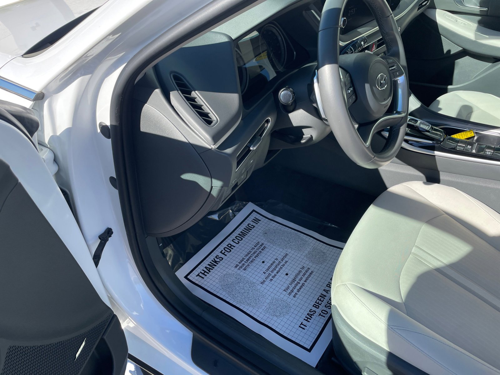 Used 2023 Hyundai Sonata Hybrid SEL with VIN KMHL34JJ7PA068248 for sale in Kansas City