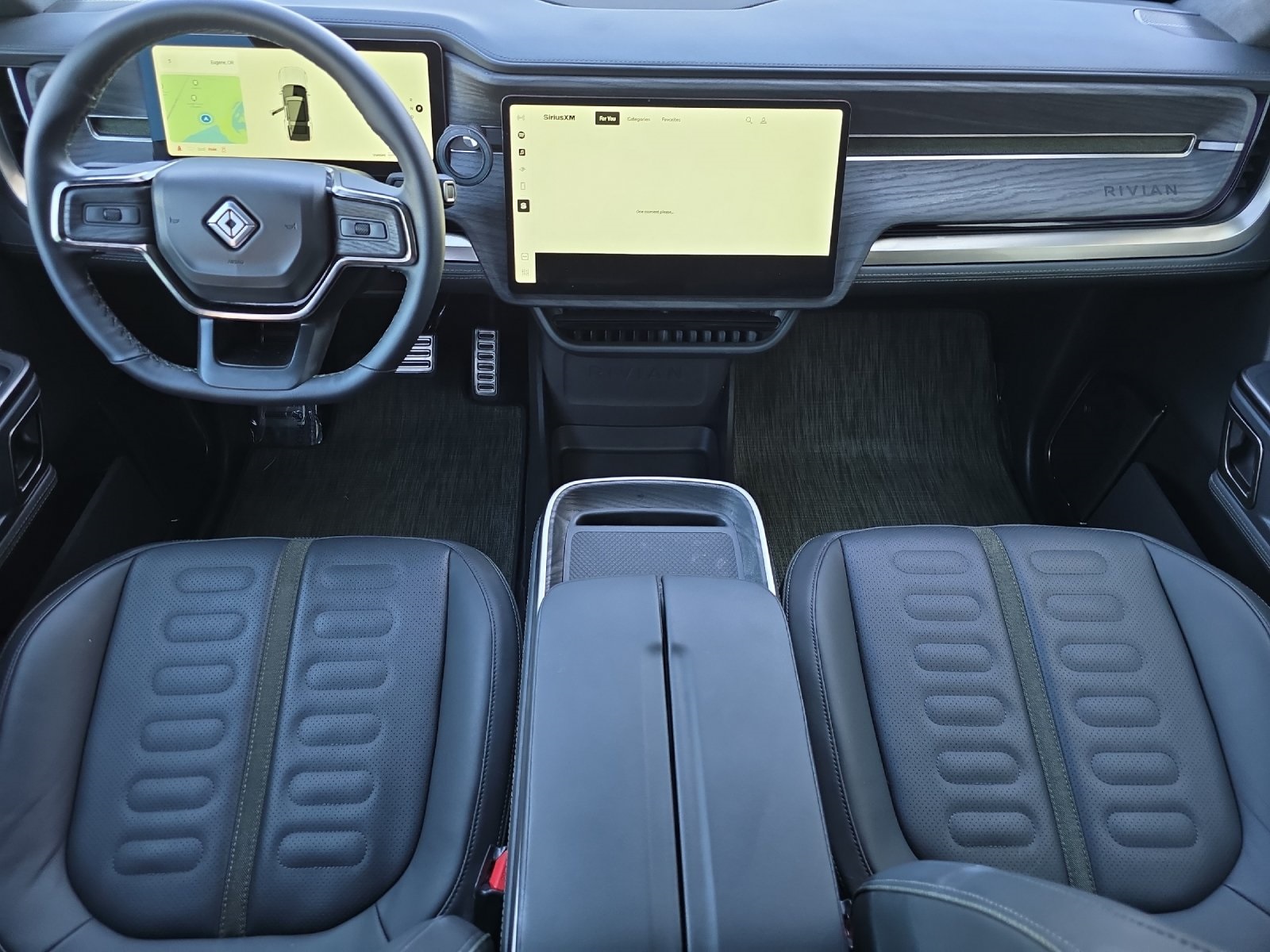 2023 Rivian R1S Adventure photo 11