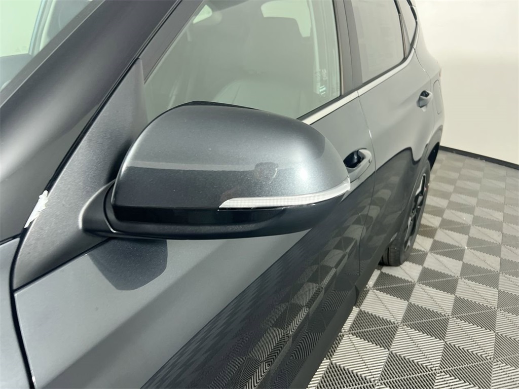 2026 Kia Seltos EX photo 10