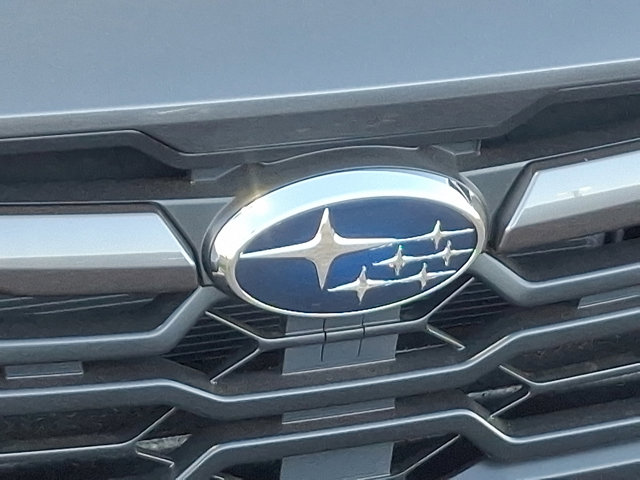 2025 Subaru Crosstrek Premium photo 2