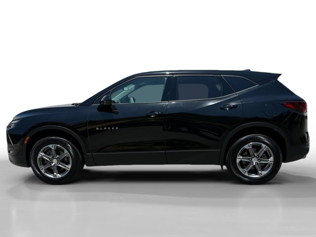 2024 Chevrolet Blazer 2LT photo 2