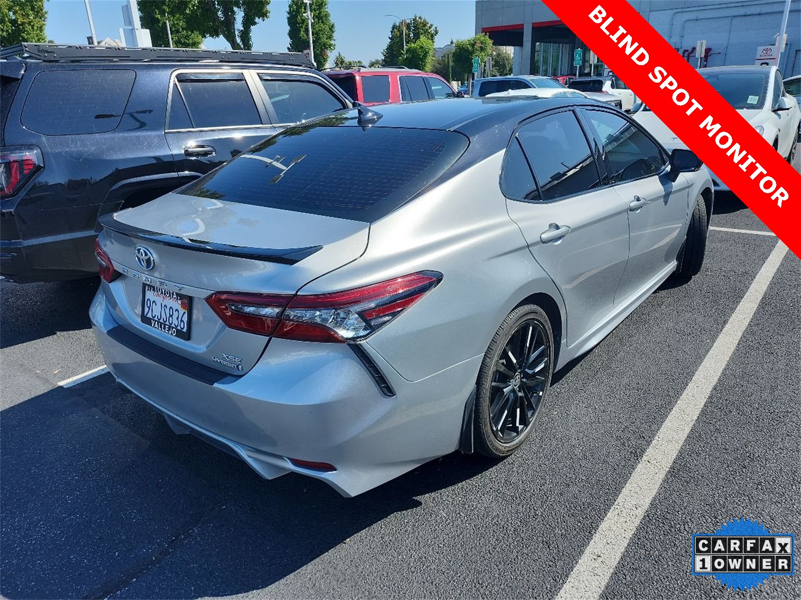 2022 Toyota Camry XSE photo 2