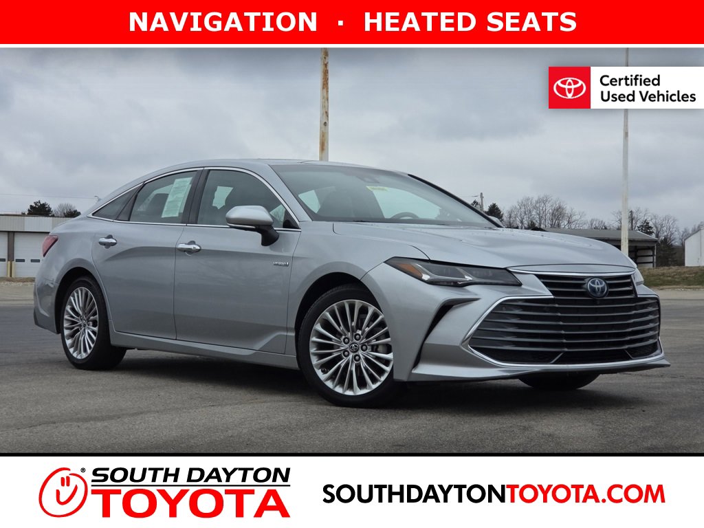 2020 Toyota Avalon Limited's photo