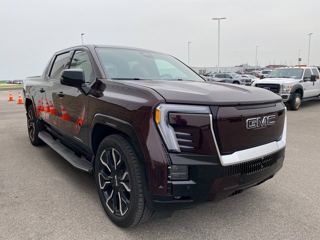 2025 Gmc Sierra EV Denali photo 3
