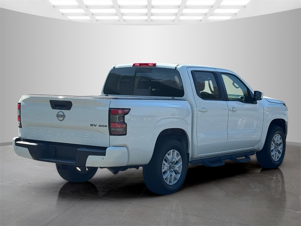 2024 Nissan Frontier SV photo 8