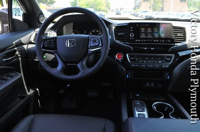 2025 Honda Ridgeline Black Edition photo 15