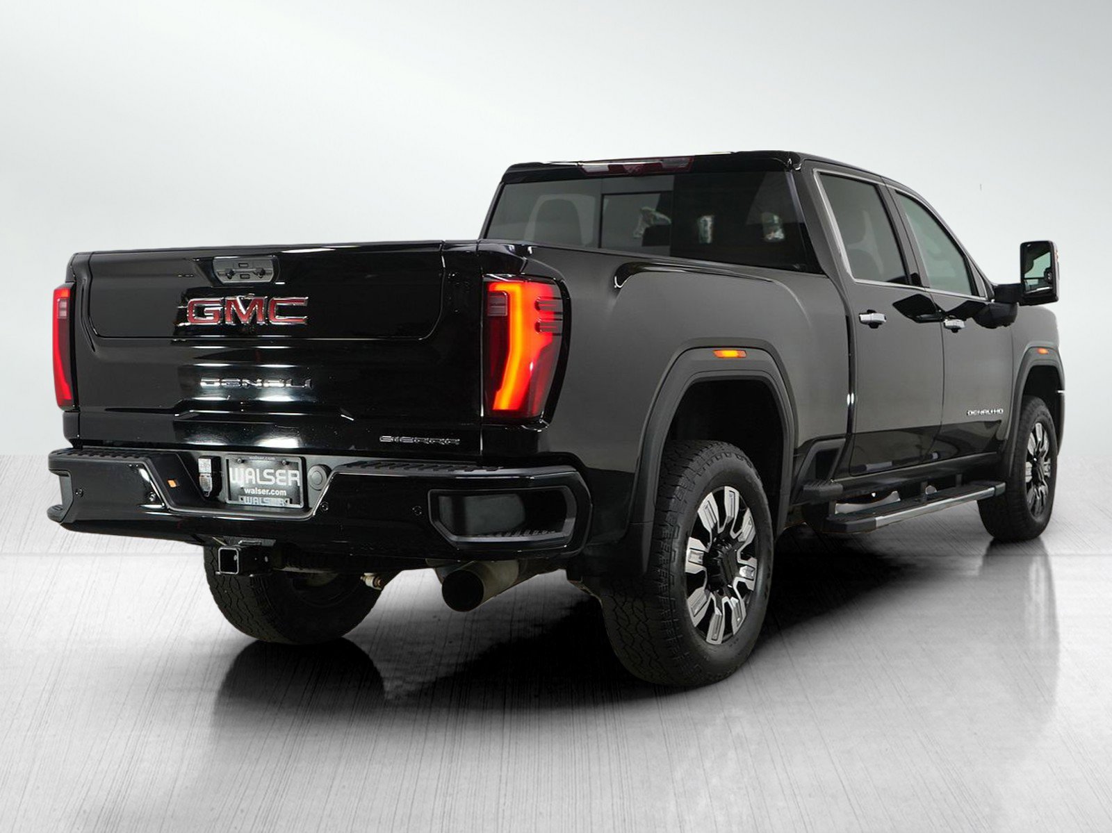 2024 Gmc Sierra HD Denali photo 4