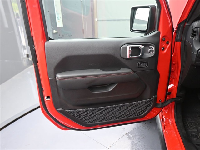 2025 Jeep Wrangler Rubicon photo 38