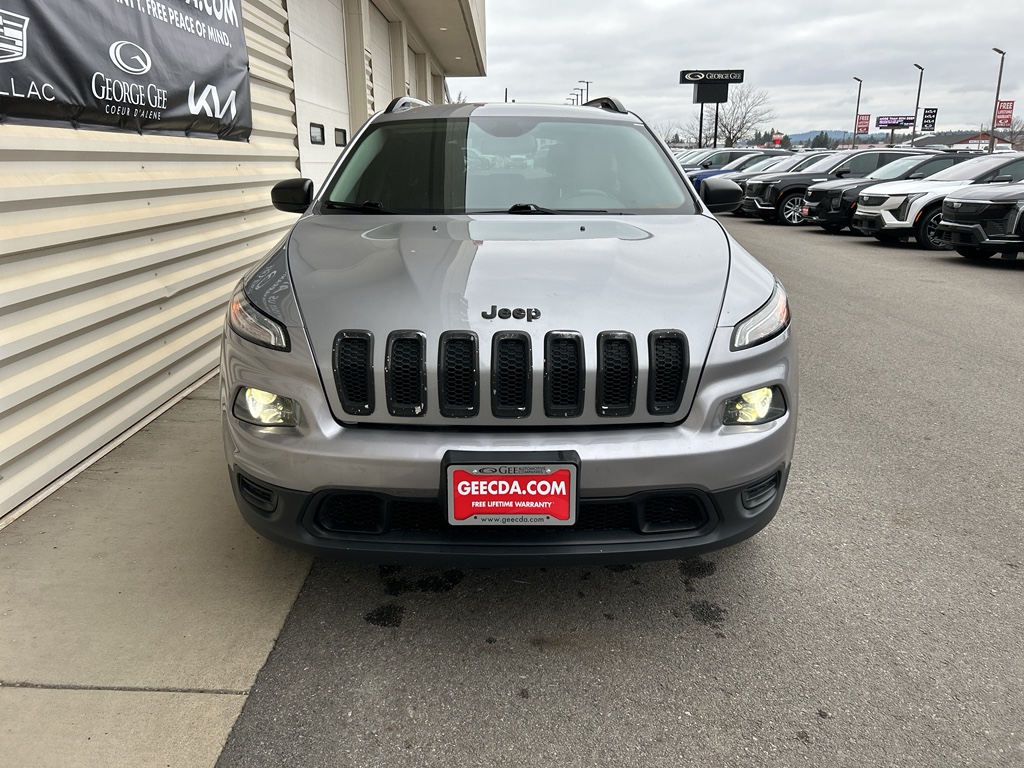 Used 2017 Jeep Cherokee Sport with VIN 1C4PJMAB8HW589102 for sale in Coeur d'Alene, ID