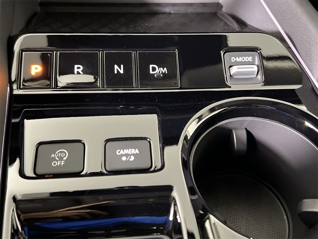 2025 Nissan Murano SL photo 21