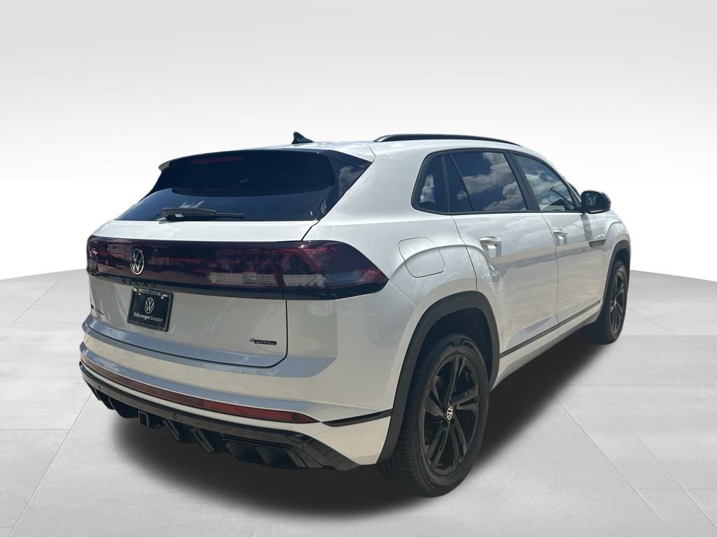 2026 Volkswagen Atlas Cross Sport SEL R-Line photo 3