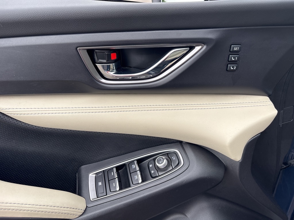 2023 Subaru Ascent Limited photo 19