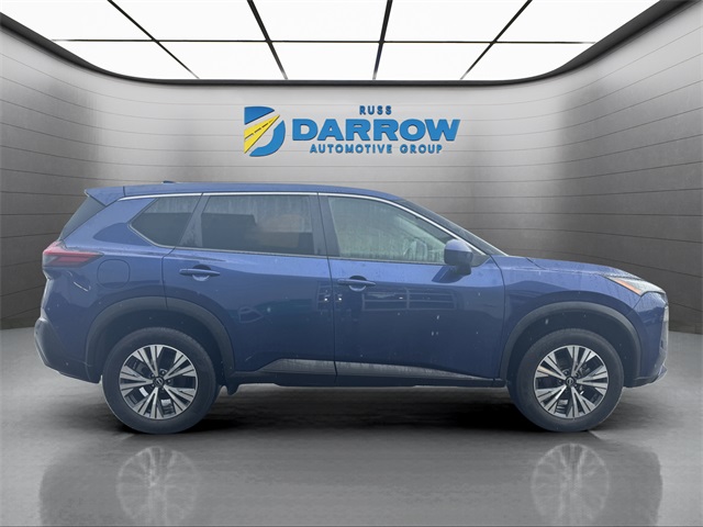 2023 Nissan Rogue SV photo 4