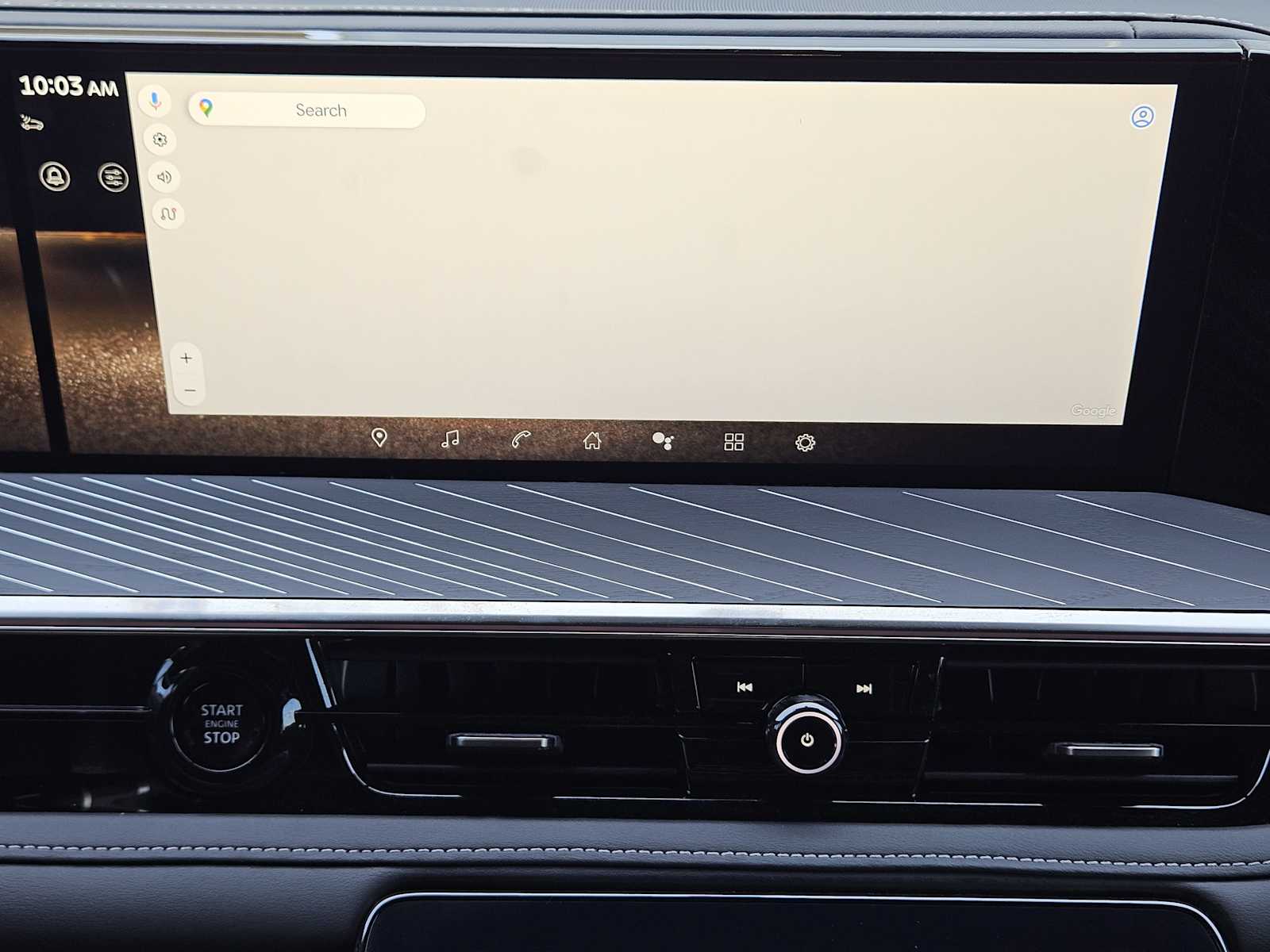 2025 Infiniti QX80 photo 10