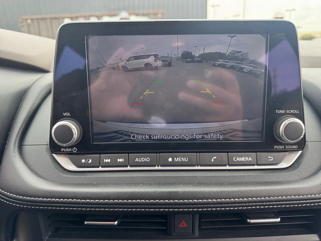2023 Nissan Rogue SV photo 24