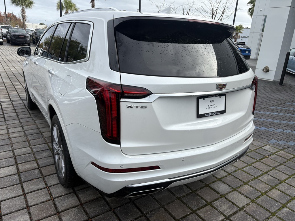 2022 Cadillac XT6 Premium Luxury photo 4