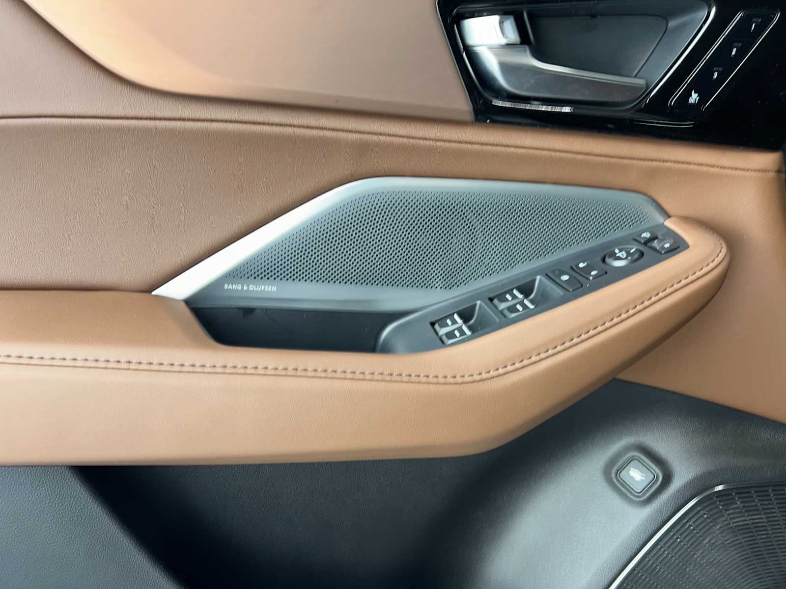 2026 Acura MDX Technology SH-AWD photo 22