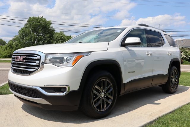 2019 Gmc Acadia SLT photo 3