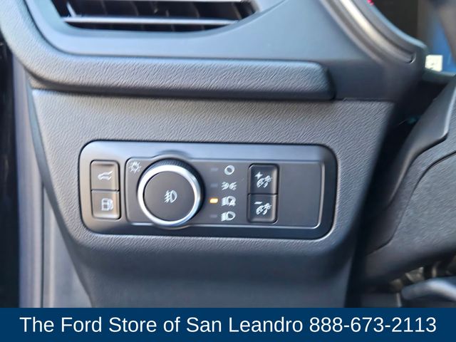 2025 Ford Escape Plug-In Hybrid photo 19