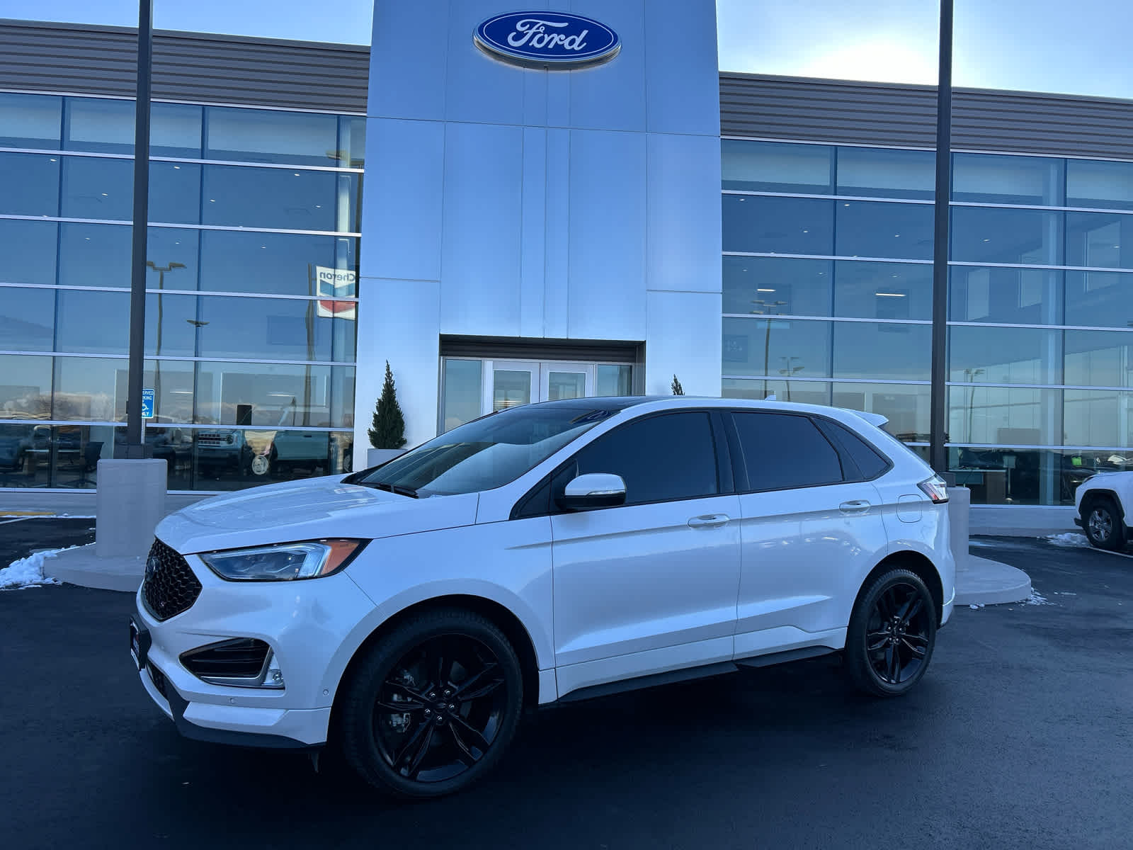 2019 Ford Edge ST's photo