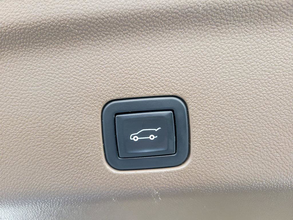 2021 GMC YUKON - Image 27