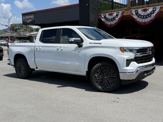 2026 Chevrolet Silverado 1500 LT photo 2