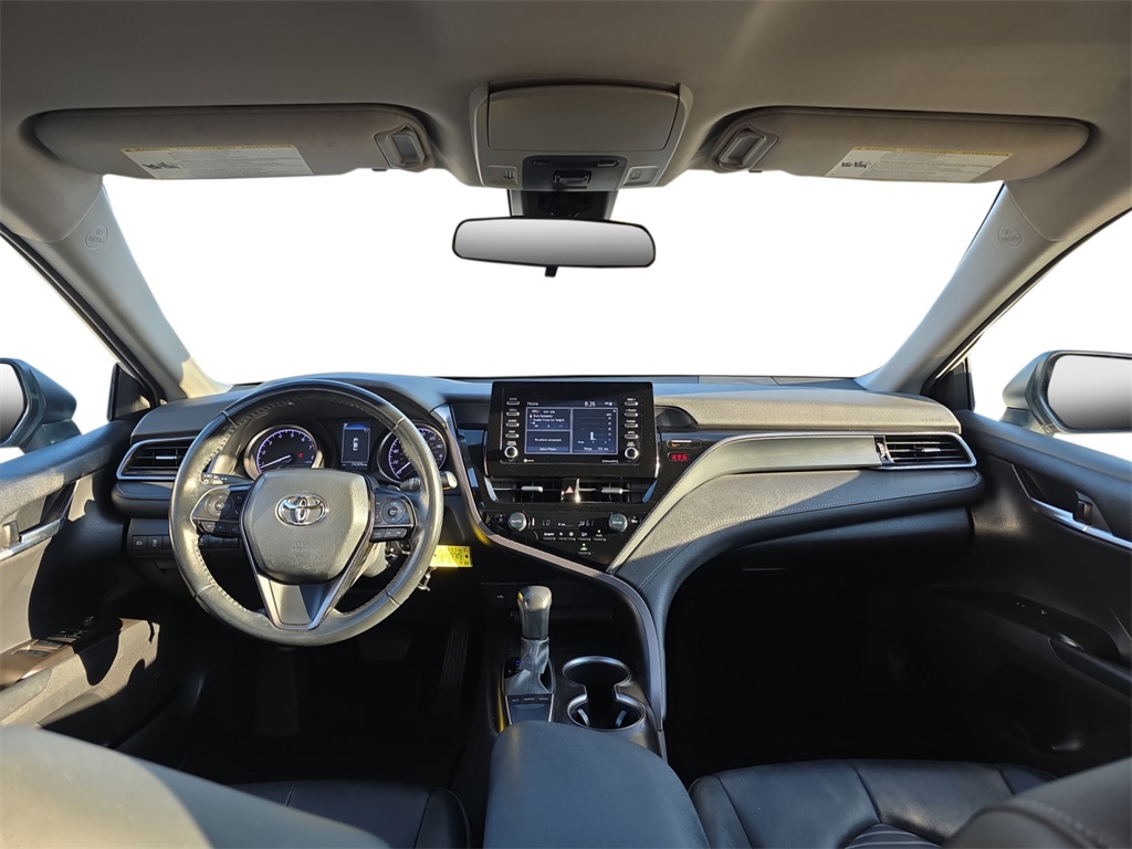 2023 Toyota Camry SE photo 2