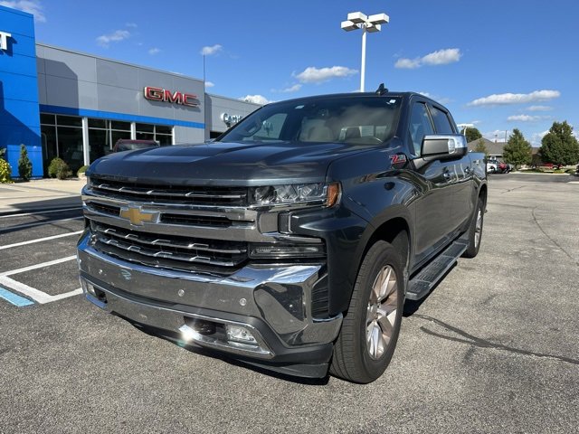 2019 Chevrolet Silverado 1500 LTZ photo 2