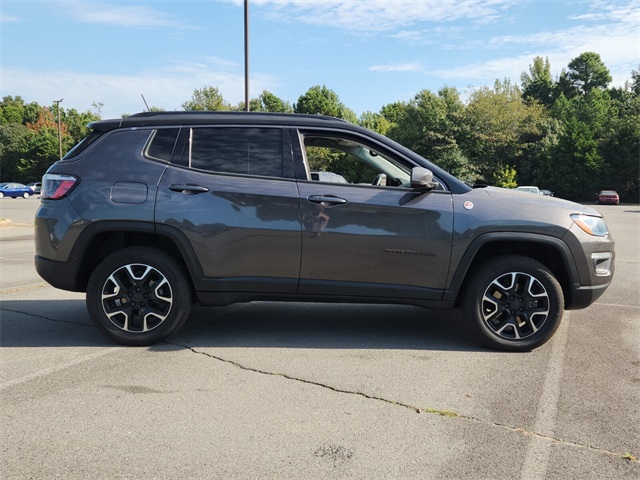 2021 Jeep Compass Trailhawk photo 2