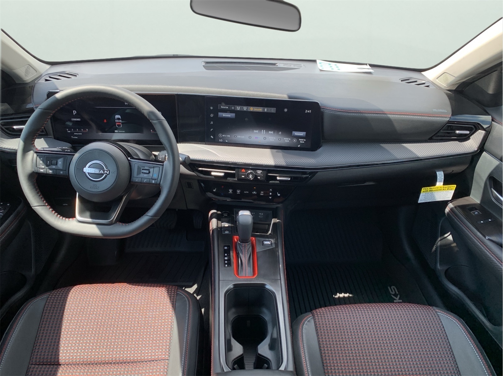 2025 Nissan Kicks SR photo 21