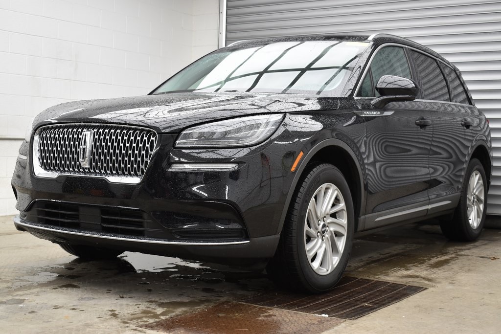 2022 Lincoln Corsair Base's photo