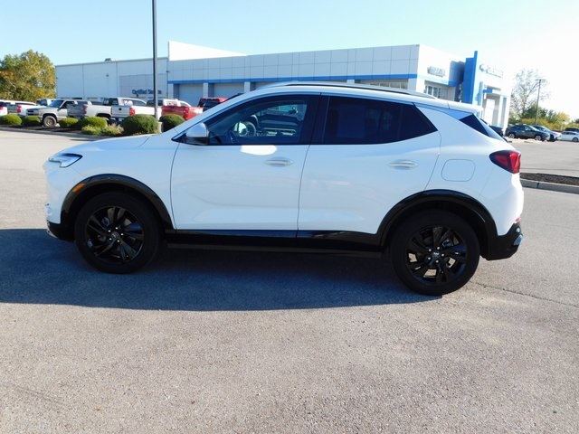 2024 Buick Encore GX Sport Touring photo 3