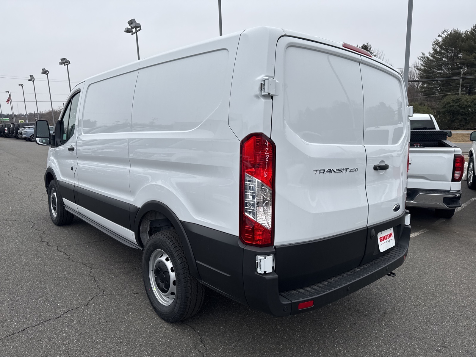 2024 Ford Transit photo 4