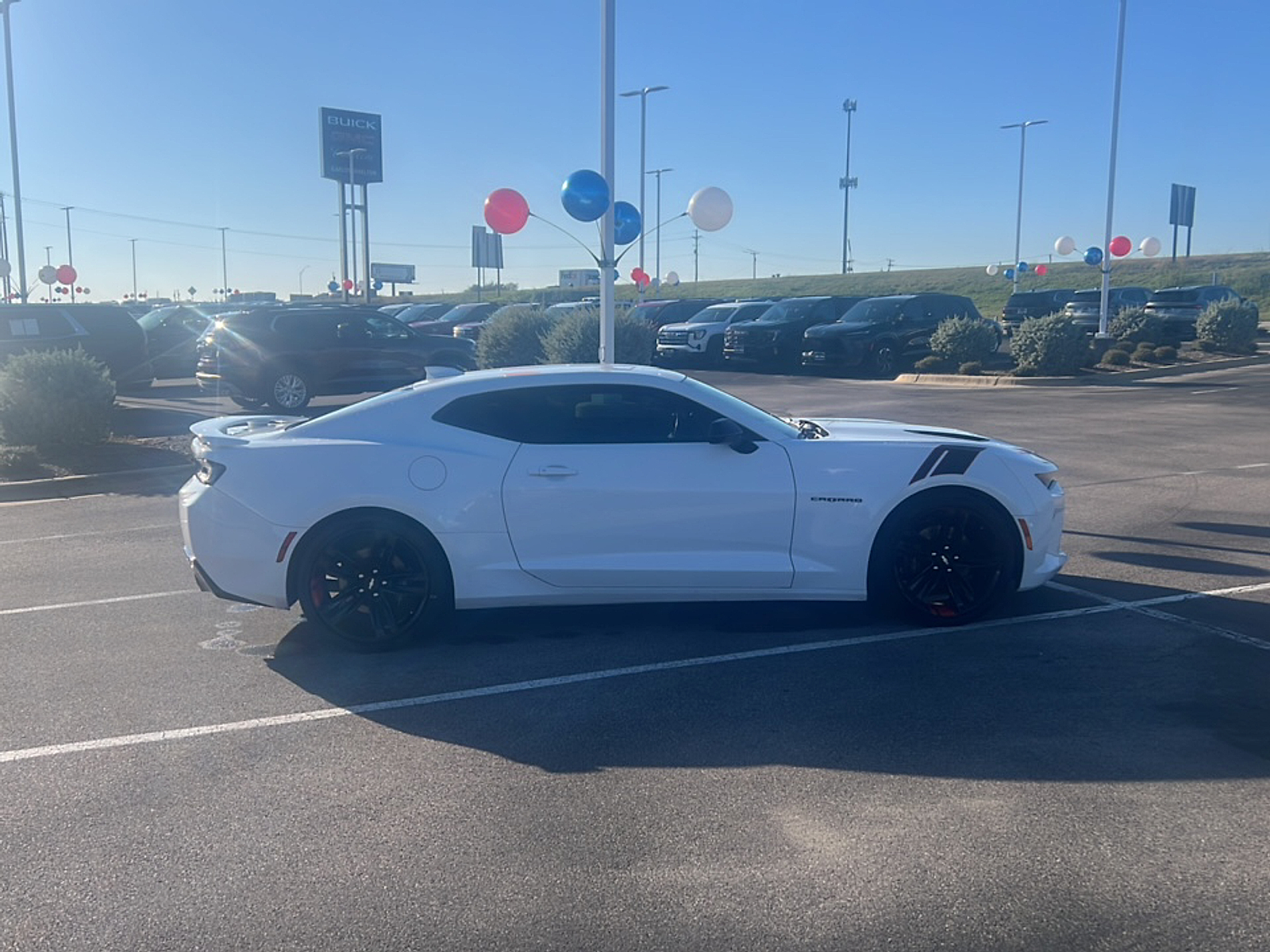 2018 Chevrolet Camaro 1SS photo 2