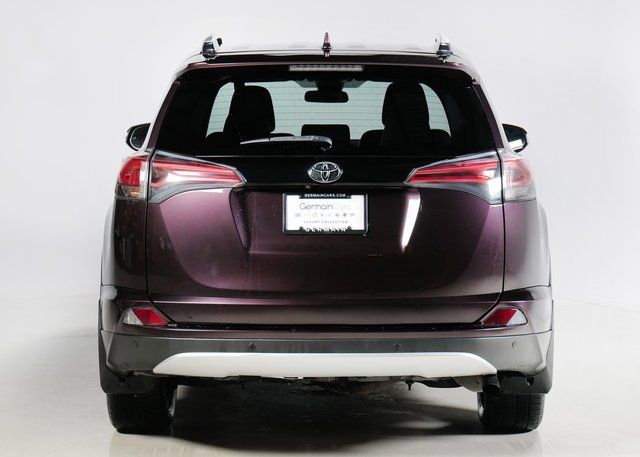 2016 Toyota RAV4 SE photo 2