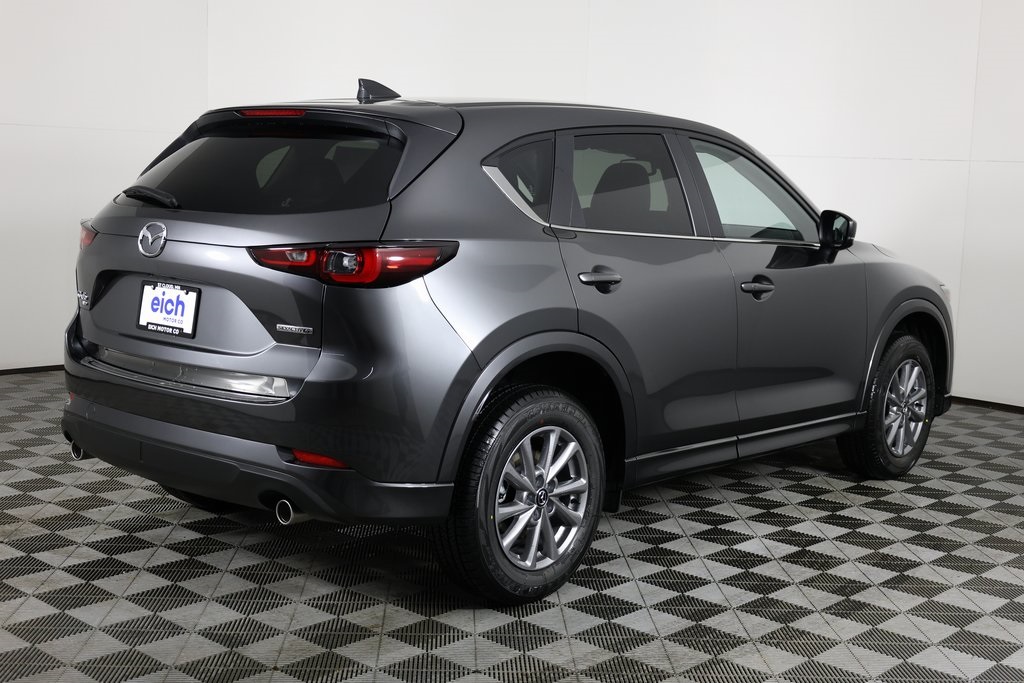 2025 Mazda CX-5 2.5 S Preferred photo 4