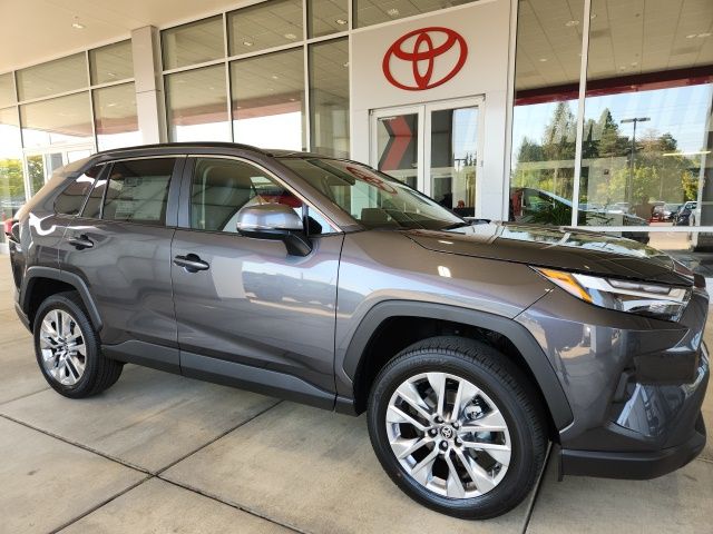 2025 Toyota RAV4 XLE Premium photo 2
