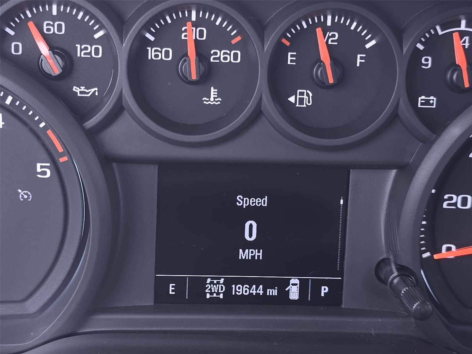 2025 Chevrolet Silverado 3500HD photo 4